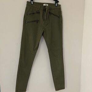 Women's Olive Cropped Pants with Zipper Details